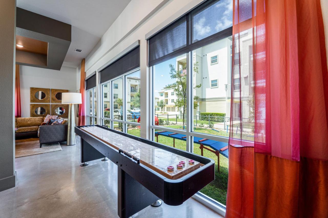 Luxe 3B/2B Getaway - Pool, Gym, Parking, Pet Wash Lägenhet Leander Exteriör bild